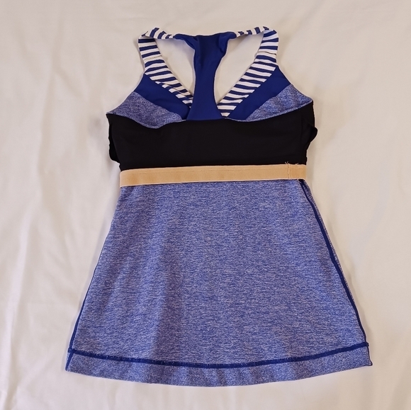 Lululemon Deep Breath V Wrap Neckline Racerback Tank Top Size 4 - Picture 7 of 9